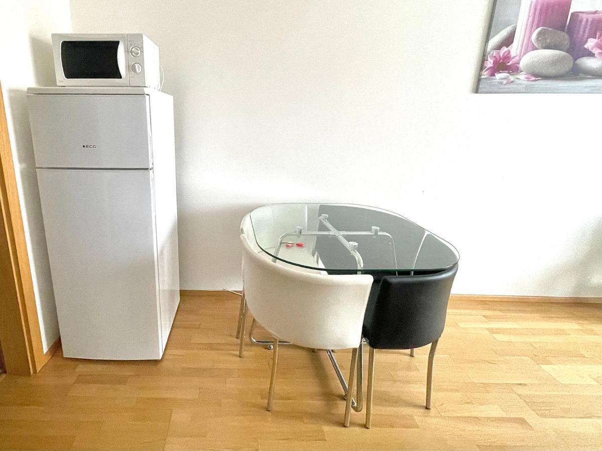 Centrum Park Apartment براغ المظهر الخارجي الصورة